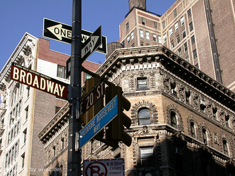 52 nyc06_uweE19597.jpg
