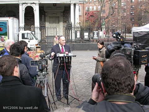 124 nyc06_uweE19915.jpg