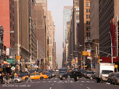 239 nyc06_uweE20432.jpg